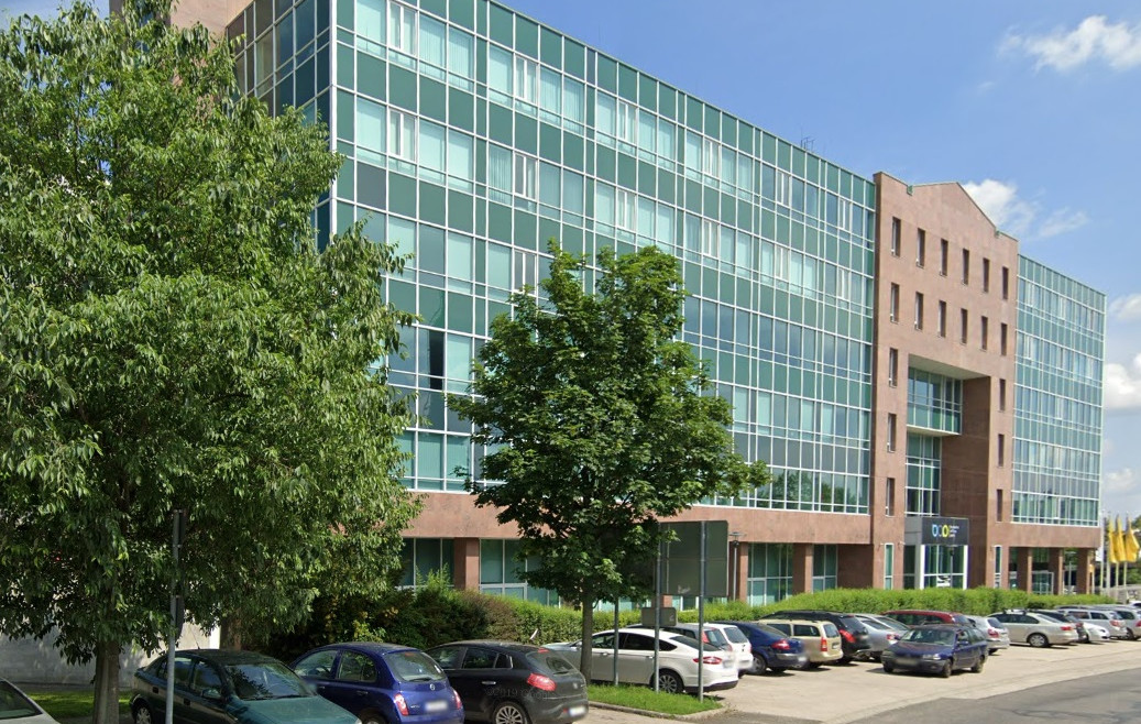 Wallis Tréning centrum átalakítás